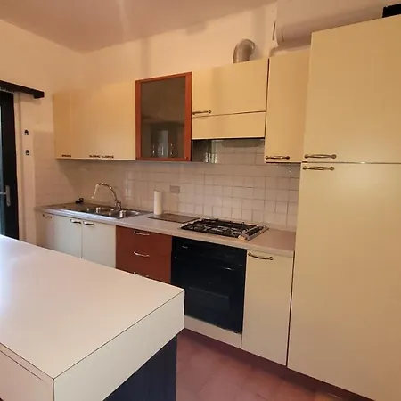 Rubino A 150m Dal Mare Con Posto Auto Marina di Castagneto Carducci